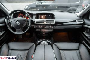 BMW 740 2005 4 306 KM