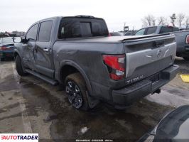 Nissan Titan 2021 5