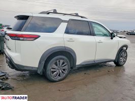 Nissan Pathfinder 2022 3