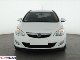 Opel Astra 2011 1.7 108 KM