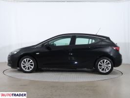 Opel Astra 2021 1.2 143 KM