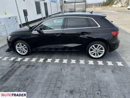 Audi A3 2021 1.0 110 KM