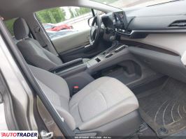 Toyota Sienna 2024 2