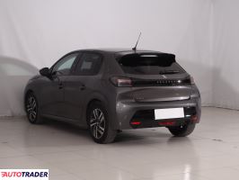 Peugeot 208 2022 1.2 99 KM