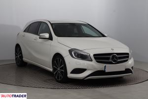 Mercedes A-klasa 2013 1.6 120 KM