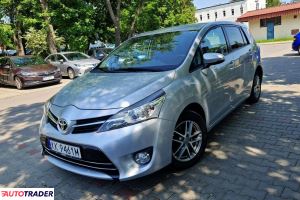 Toyota Verso 2015 1.8 147 KM