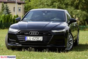 Audi A7 2019 3.0 286 KM