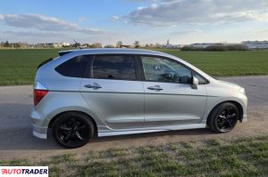 Honda FR-V - zobacz ofertę