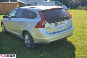 Volvo V60 2014 1.6 115 KM