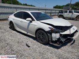 Toyota Camry 2025 2