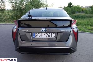 Toyota Prius 2016 1.8 122 KM