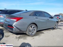 Hyundai Elantra 2025 1