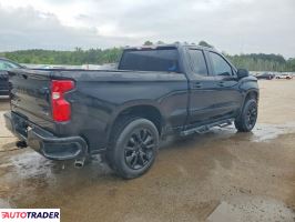 Chevrolet Silverado 2020 4