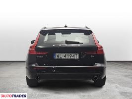 Volvo V60 2022 2.0 197 KM