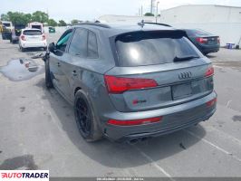 Audi Q5 2022 3