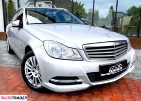 Mercedes C-klasa 2013 1.8 184 KM
