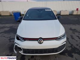 Volkswagen Golf 2024 2