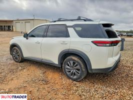 Nissan Pathfinder 2023 3