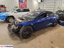 Tesla Model S 2022