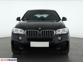 BMW X6 2018 3.0 308 KM