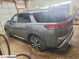 Nissan Pathfinder 2023 3