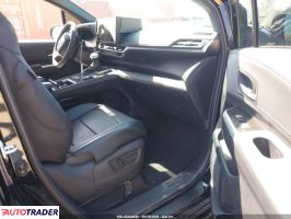 Toyota Sienna 2025 2