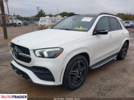 Mercedes GL 2021 3