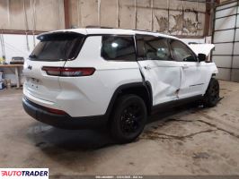 Jeep Cherokee 2025 3