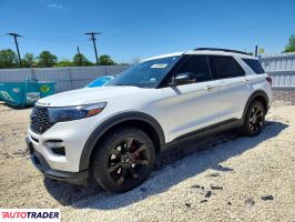Ford Explorer 2021 3