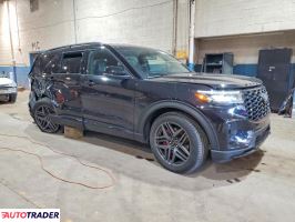 Ford Explorer 2025 3
