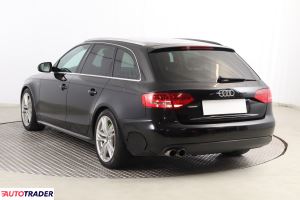 Audi A4 2009 2.0 118 KM Audi A4 2009 2.0 118 KM