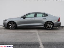 Volvo S60 2019 2.0 187 KM