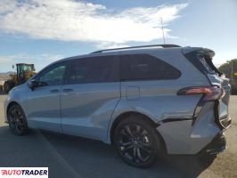 Toyota Sienna 2025 2