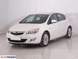 Opel Astra 2010 1.4 118 KM