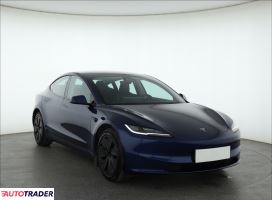 Tesla Model 3 2023 490 KM