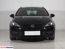 Opel Astra 2018 1.6 108 KM