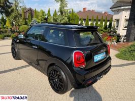 Mini Cooper S 2017 2.0 192 KM