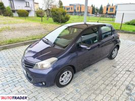 Toyota Yaris 2012 1.0 69 KM