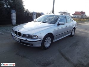 BMW 528 2000 2.8 193 KM