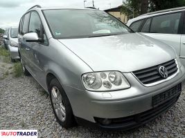 Volkswagen Touran 2004 1.6 115 KM