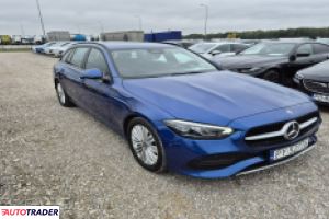 Mercedes C-klasa - zobacz ofertę
