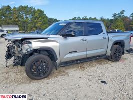 Toyota Tundra - zobacz ofertę