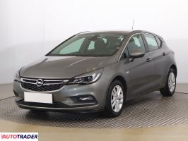 Opel Astra 2018 1.4 99 KM