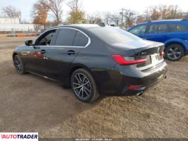 BMW 330 2019 2