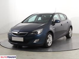 Opel Astra 2010 1.6 113 KM
