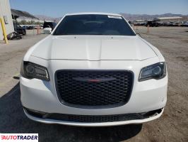 Chrysler 300C 2021 3