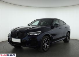 BMW X6 2023 3.0 281 KM