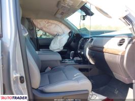 Toyota Tundra 2021 5