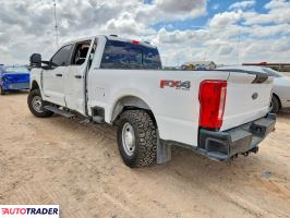 Ford Pozostałe 2025 6