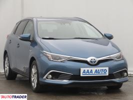 Toyota Auris 2015 1.8 134 KM Toyota Auris 2015 1.8 134 KM